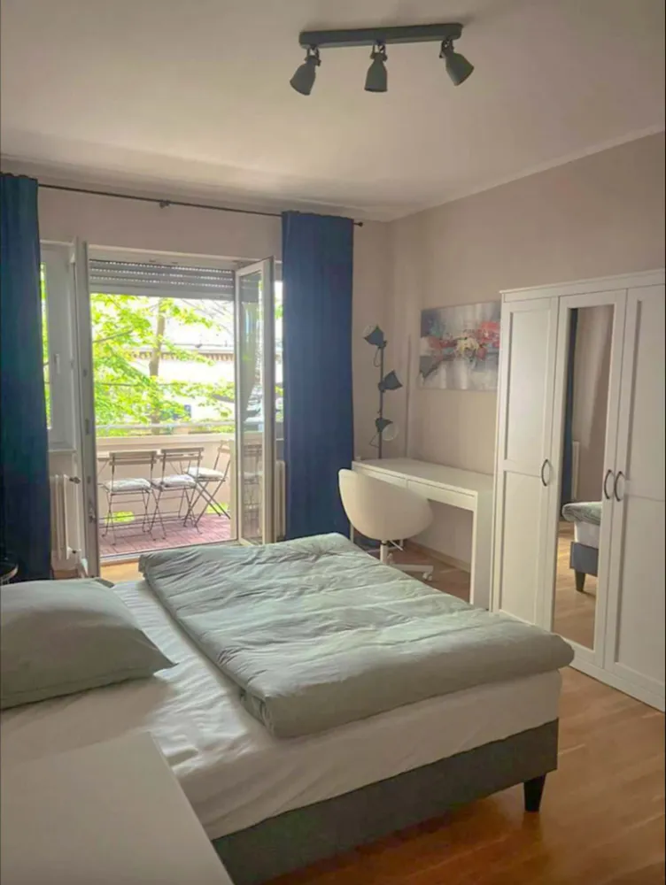 WG-Zimmer mit 20 m² in Frankfurt am Main – Bild 5