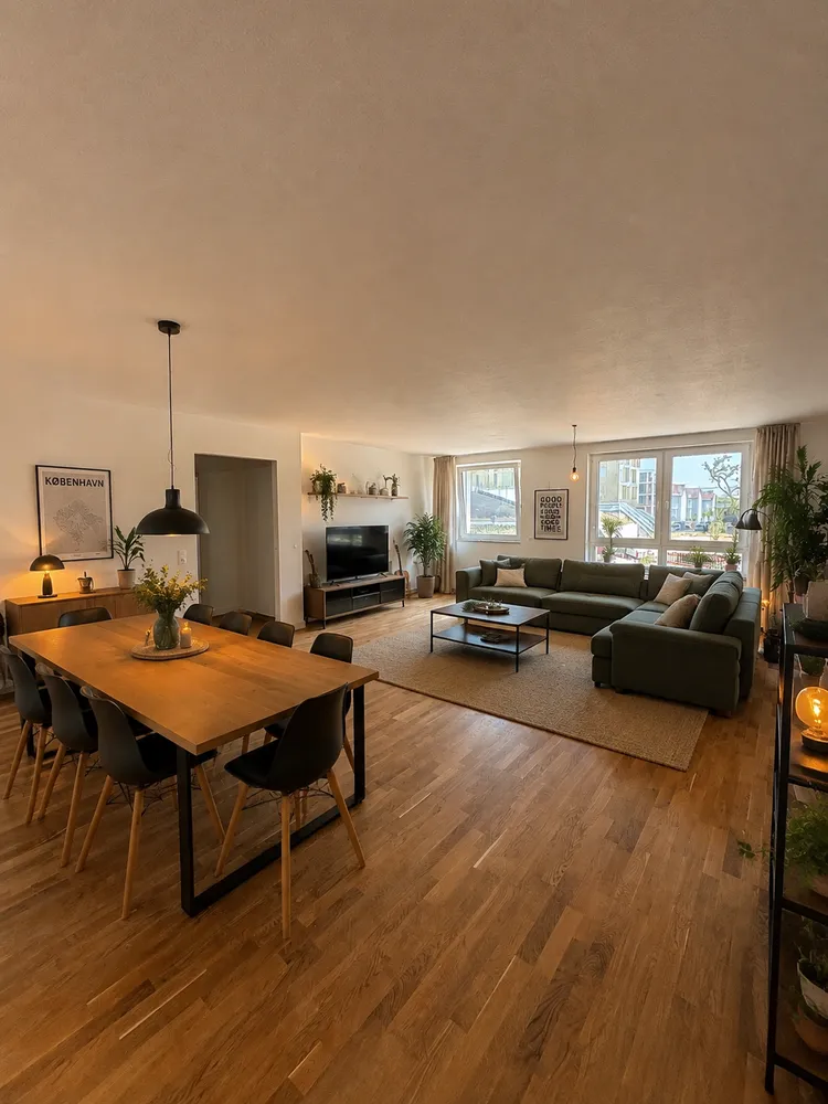 4 Zimmer Wohnung mit 107 m² in Mannheim – Bild 1