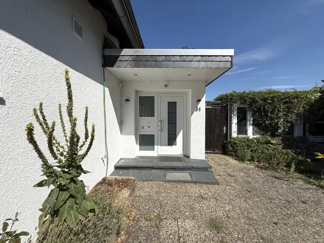 4 Zimmer Wohnung mit 118 m² in Braunschweig – Bild 2