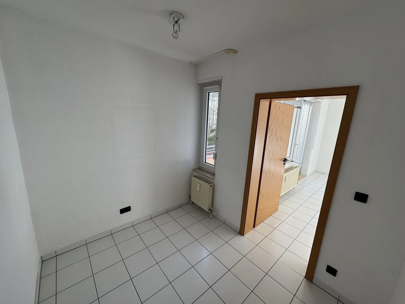2 Zimmer Wohnung mit 40 m² in Ludwigshafen am Rhein – Bild 7