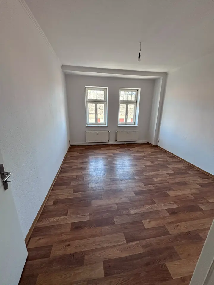 4 Zimmer Wohnung mit 92 m² in Wurzen – Bild 1