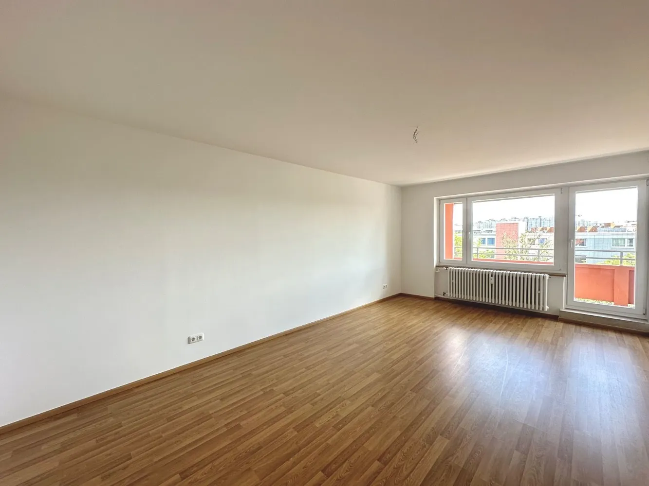 3 Zimmer Wohnung mit 80 m² in München – Bild 2