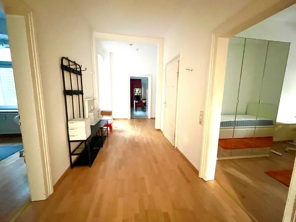 2 Zimmer Wohnung mit 30 m² in Freiburg im Breisgau – Bild 4