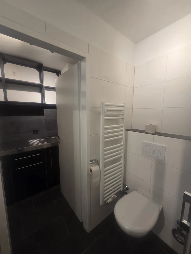 1 room apartment with 27 m² in Cologne – Photo 8