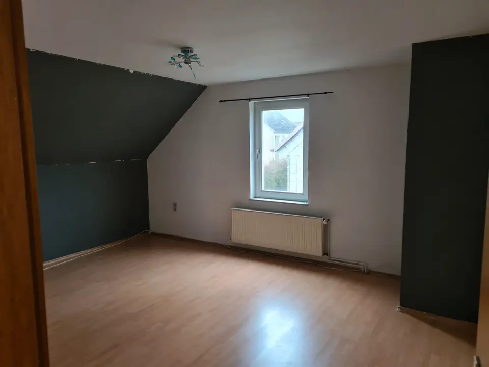 5 Zimmer Wohnung mit 180 m² in Einbeck – Bild 2