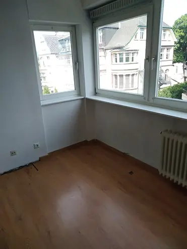 1 Zimmer Wohnung mit 33 m² in Wiesbaden – Bild 2