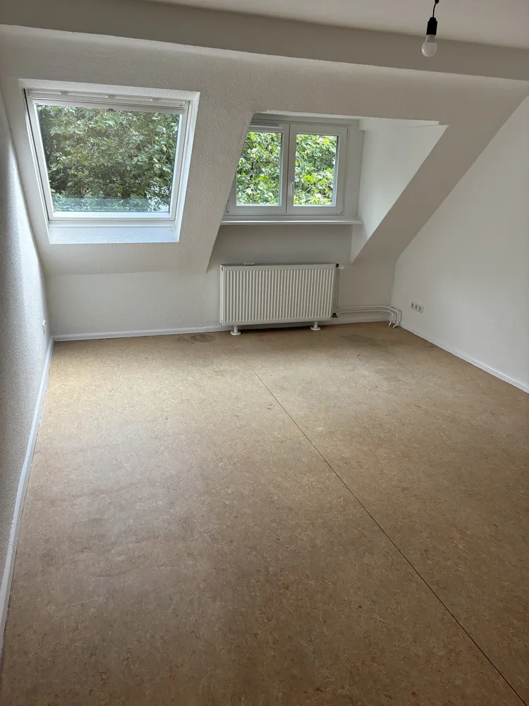 3 Zimmer Wohnung mit 93 m² in Duisburg – Bild 1