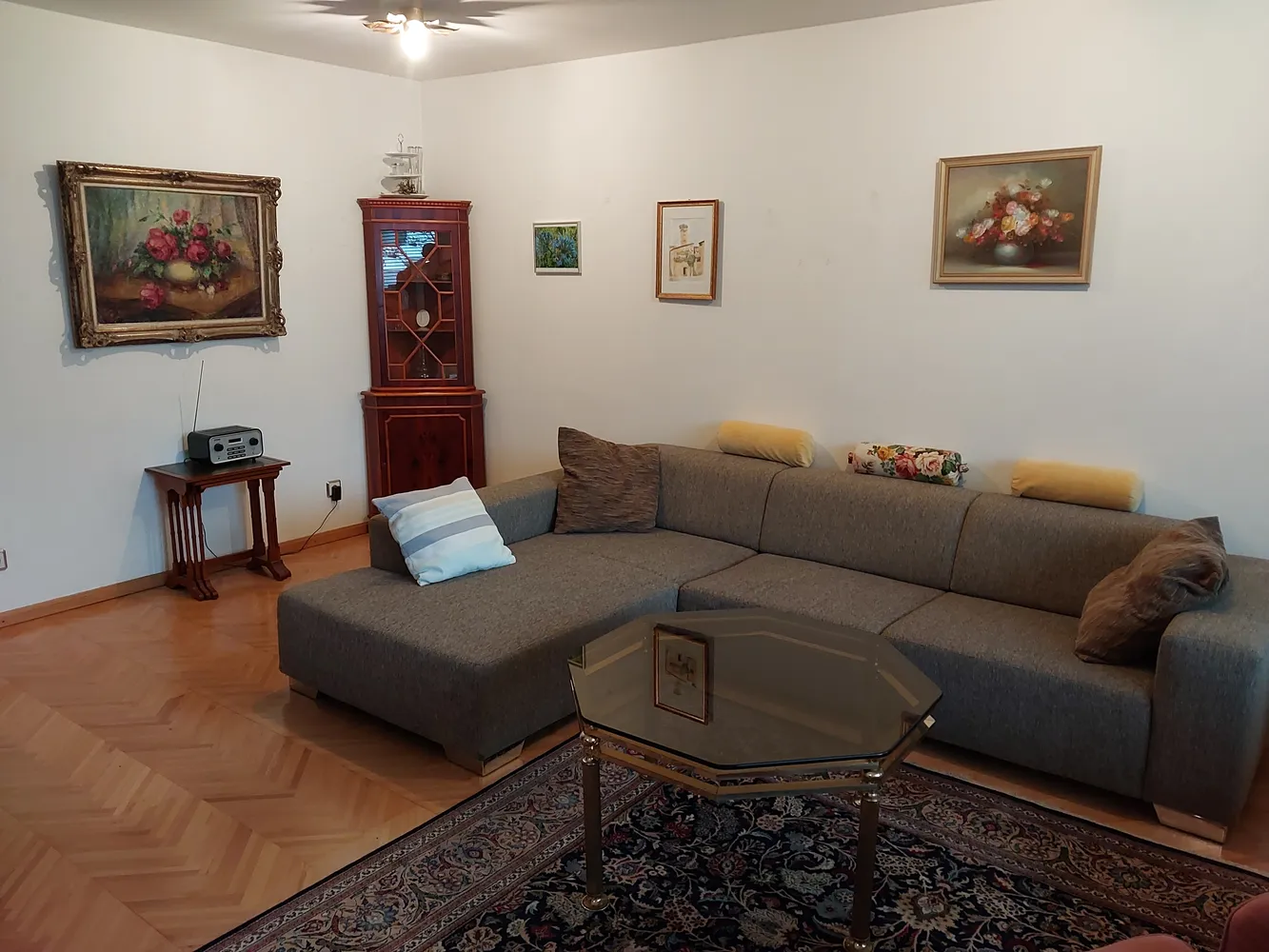 3 Zimmer Wohnung mit 84 m² in München – Bild 2