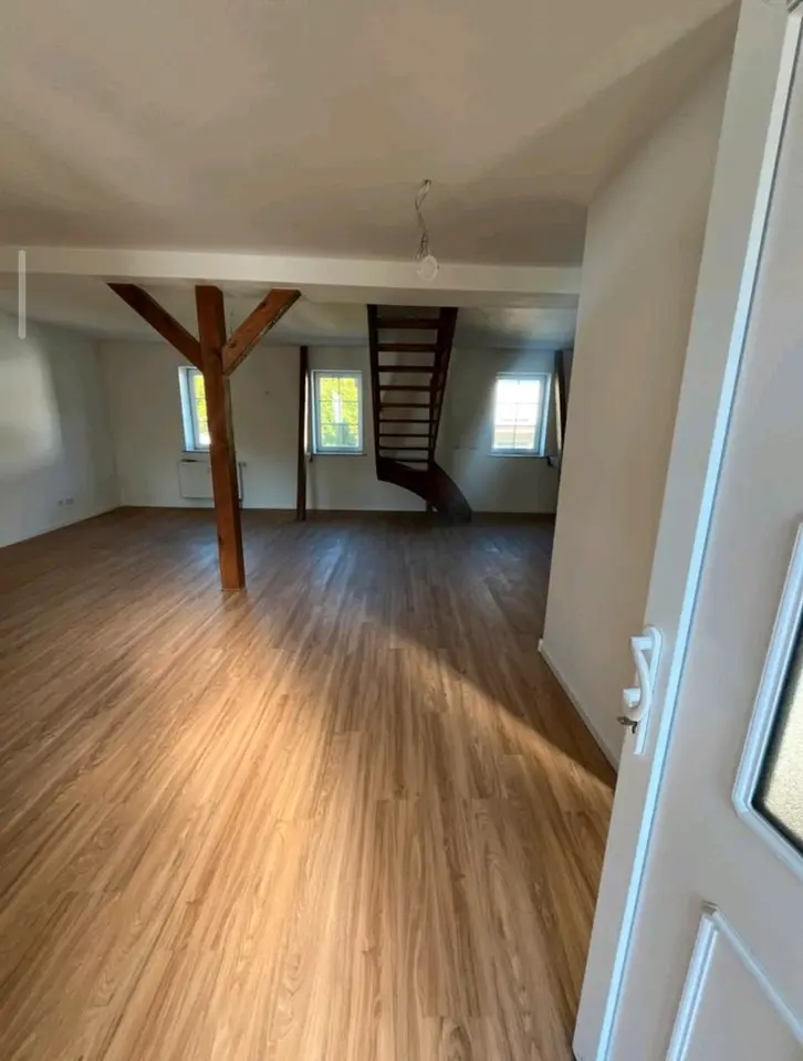 3 Zimmer Wohnung mit 110 m² in Halberstadt – Bild 1
