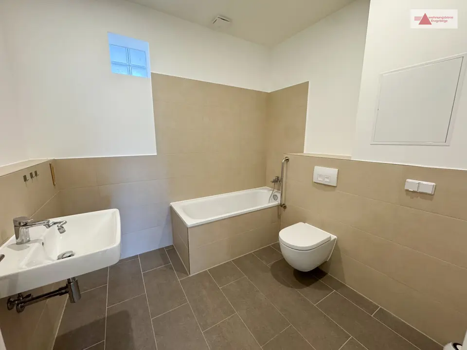 3 Zimmer Wohnung mit 107 m² in Aue-Bad Schlema – Bild 6