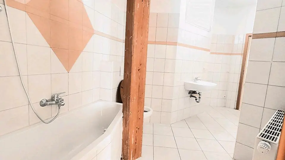 3 Zimmer Wohnung mit 70 m² in Halle (Saale) – Bild 8
