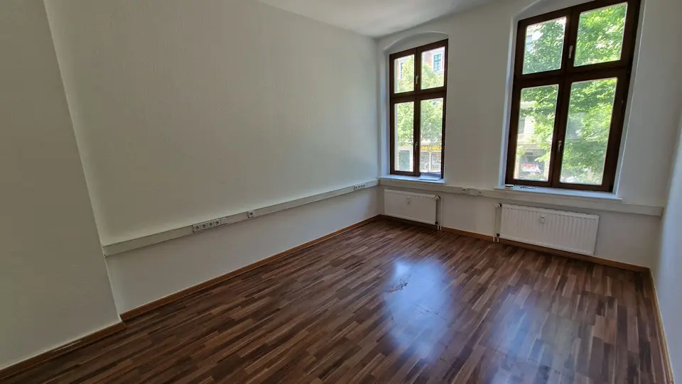5 Zimmer Wohnung mit 130 m² in Magdeburg – Bild 3