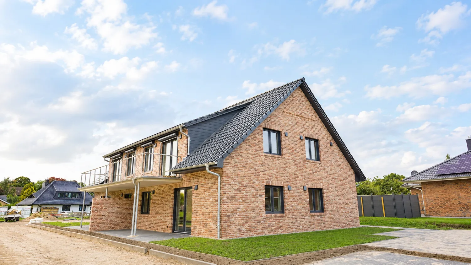 2 Zimmer Wohnung mit 70 m² in Heide – Bild 1