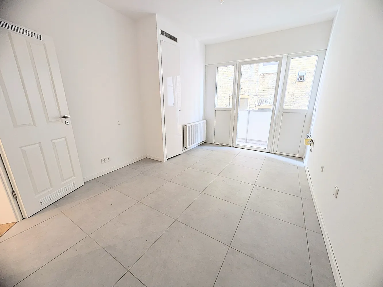 3 room apartment with 80 m² in Stuttgart – Photo 4