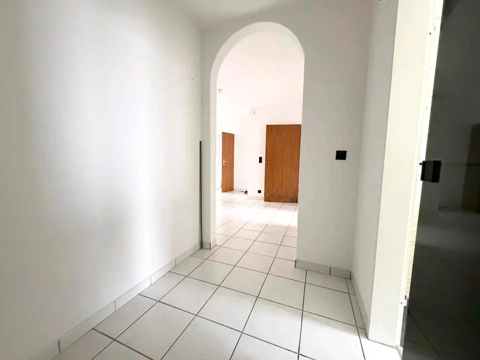 3 Zimmer Wohnung mit 120 m² in Hilden – Bild 7