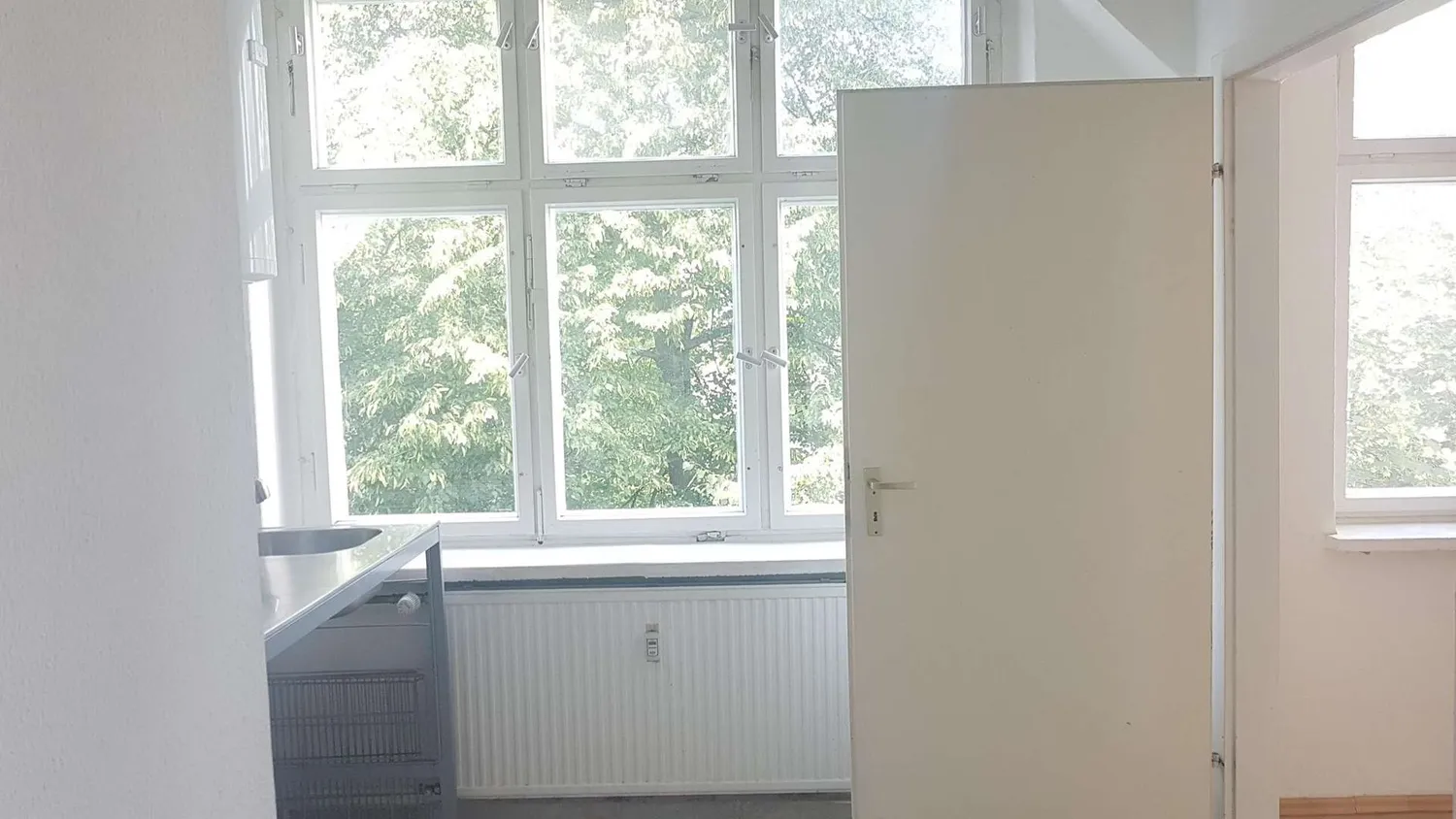 1 room apartment with 50 m² in Berlin – Photo 4