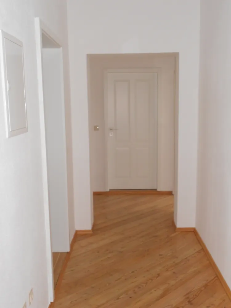 4 Zimmer Wohnung mit 100 m² in Halle (Saale) – Bild 4