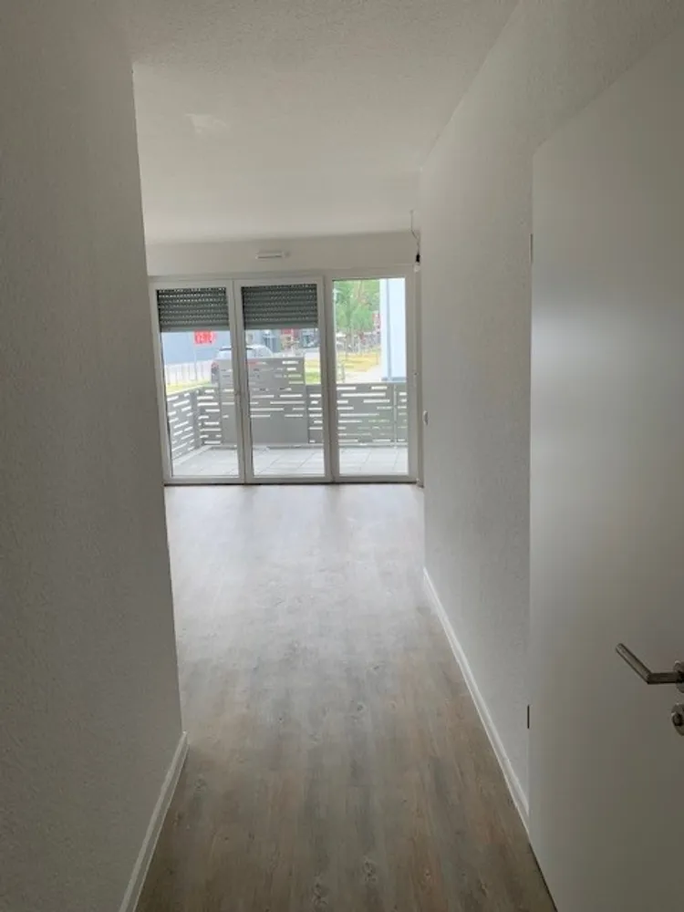 2 Zimmer Wohnung mit 75 m² in Düsseldorf – Bild 2