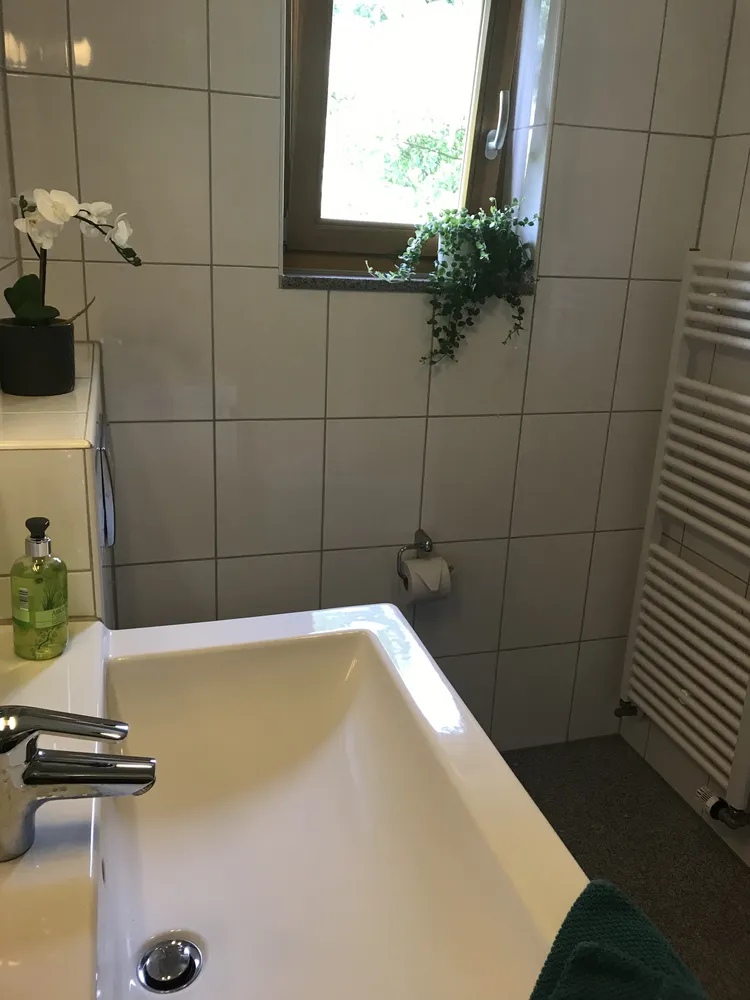 1 Zimmer Wohnung mit 23 m² in Bergisch Gladbach – Bild 2