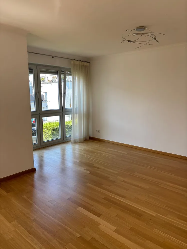 3 room apartment with 88 m² in Frankfurt am Main – Photo 4