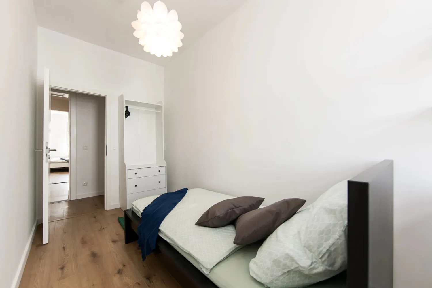 Shared room with 10 m² in Berlin – Photo 5