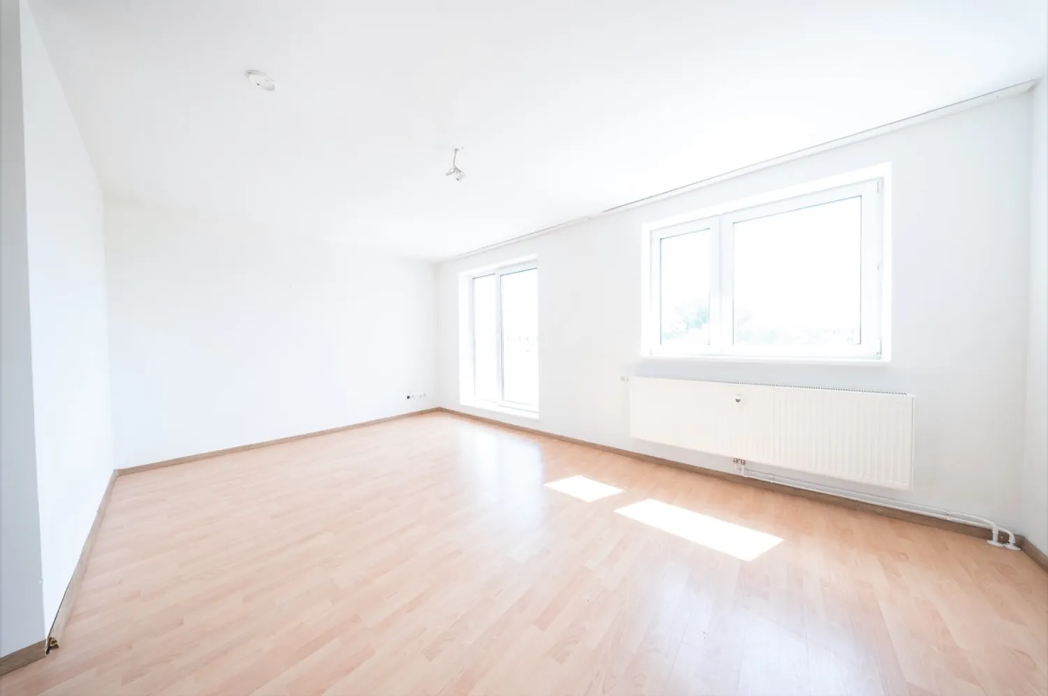 3 Zimmer Wohnung mit 57 m² in Halle (Saale) – Bild 2