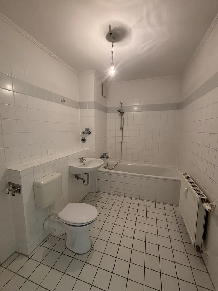 2 room apartment with 64 m² in Berlin – Photo 11