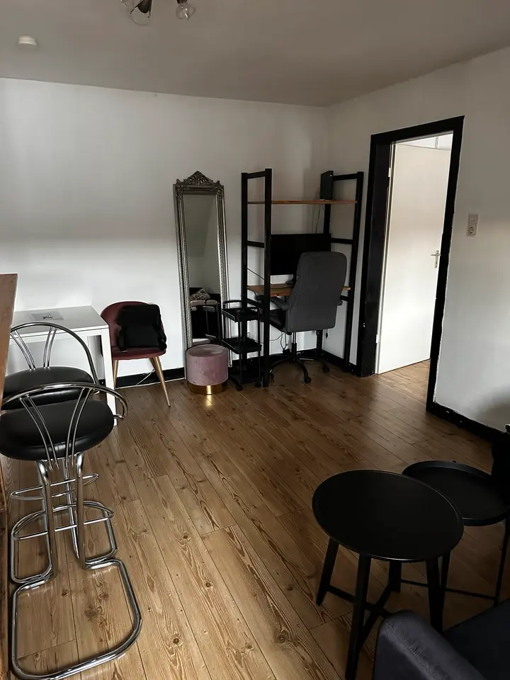 WG-Zimmer mit 32 m² in Frechen – Bild 3