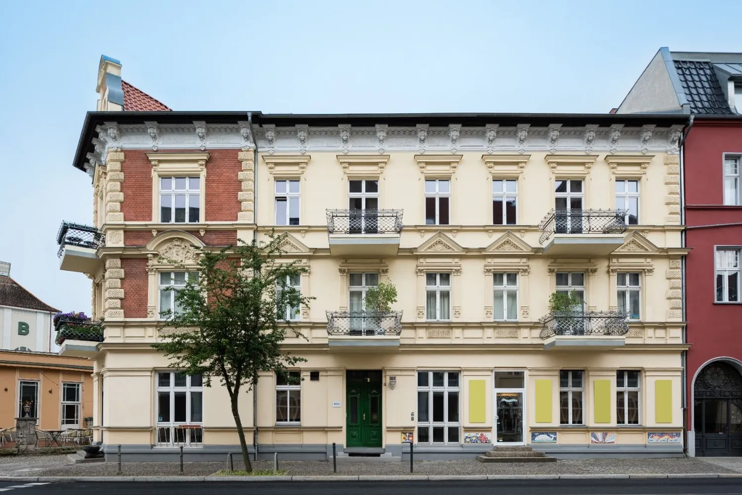 4 Zimmer Wohnung mit 124 m² in Berlin – Bild 1