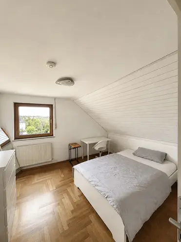1 Zimmer Wohnung mit 13 m² in Stuttgart – Bild 1