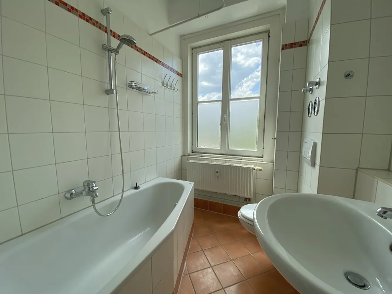 2 room apartment with 66 m² in Berlin – Photo 8