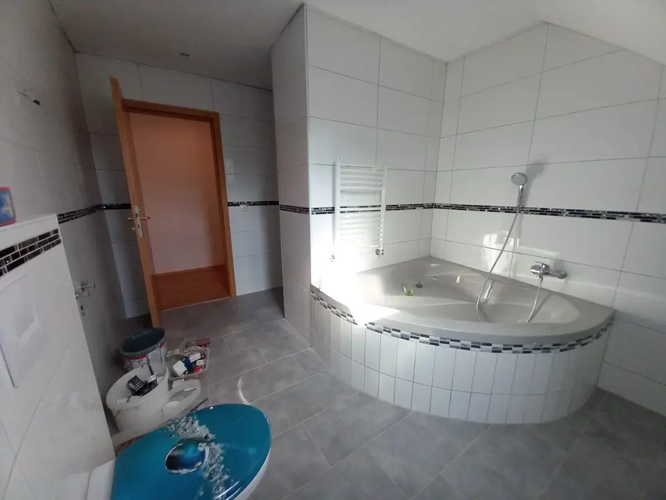 5 Zimmer Wohnung mit 126 m² in Werdau – Bild 4