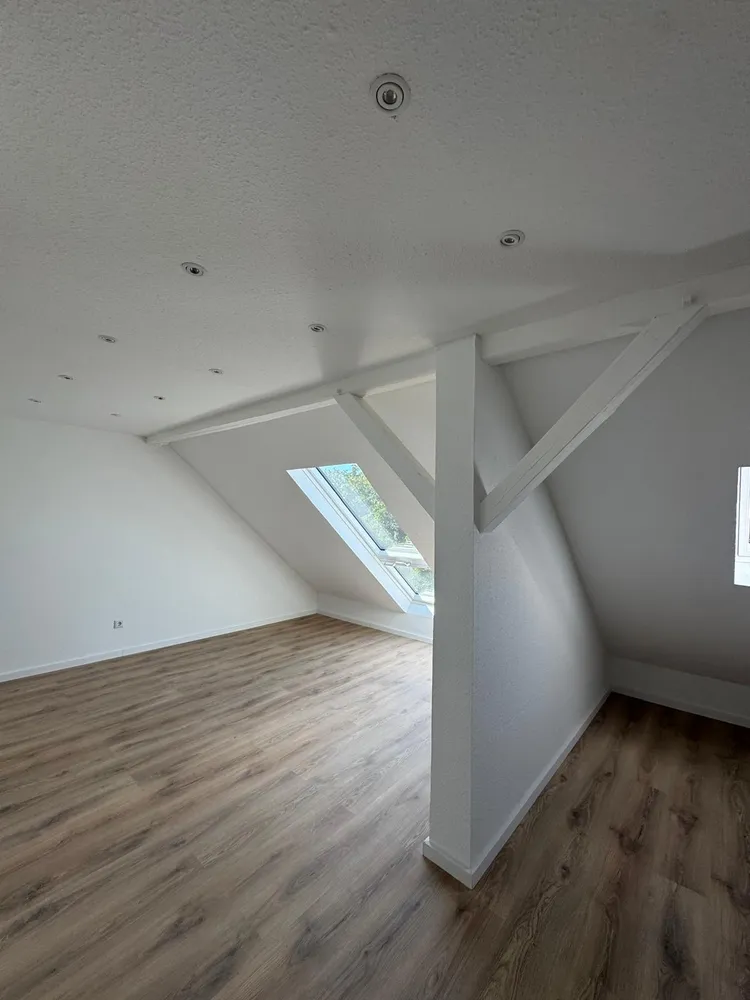 3 room apartment with 70 m² in Düsseldorf – Photo 4
