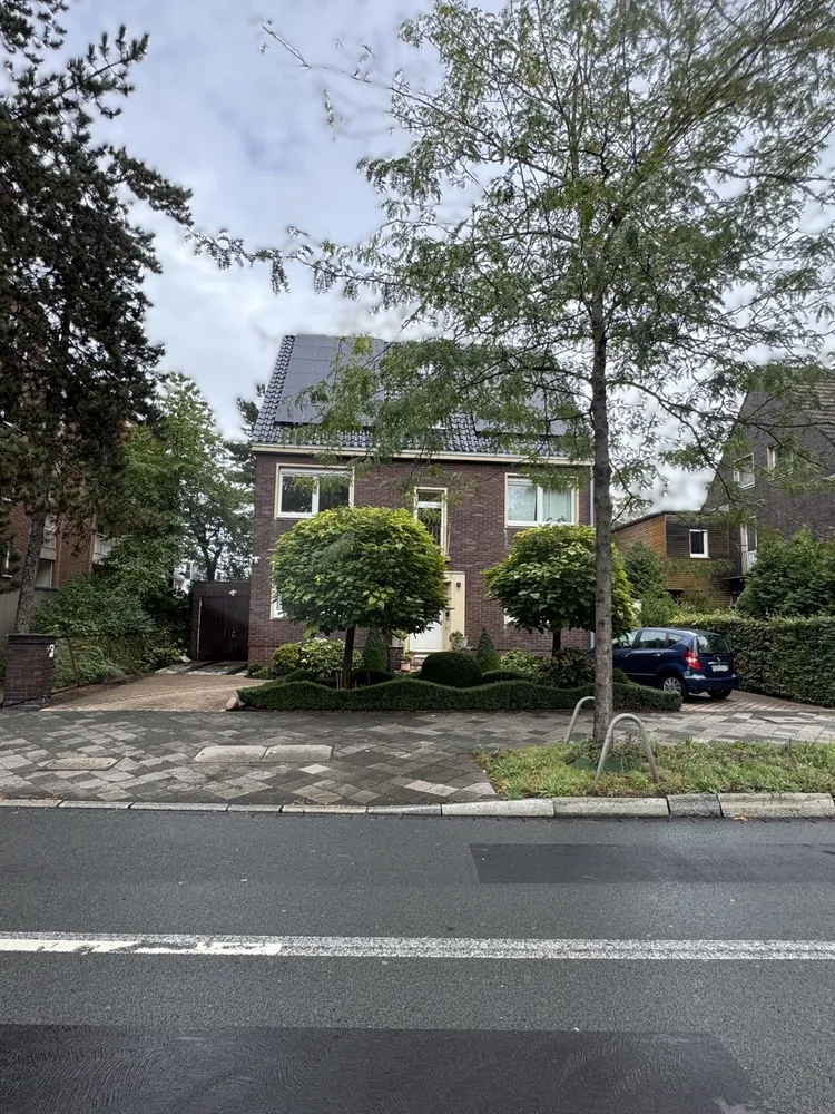 4 room apartment with 64 m² in Düsseldorf – Photo 2