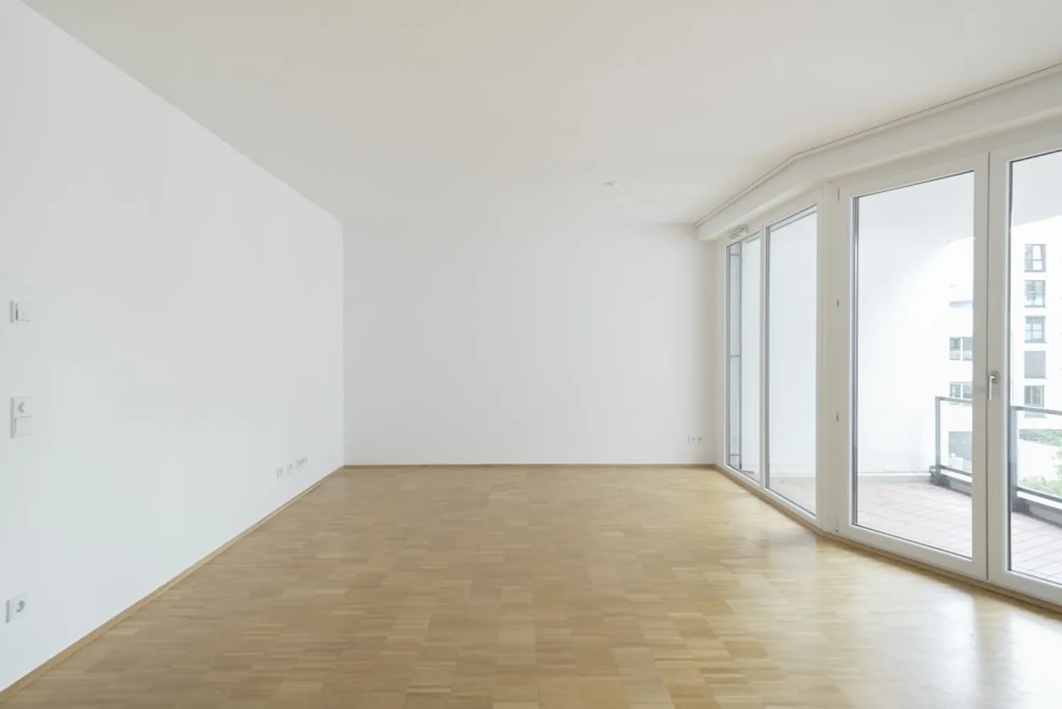 5 Zimmer Wohnung mit 156 m² in Stuttgart – Bild 2