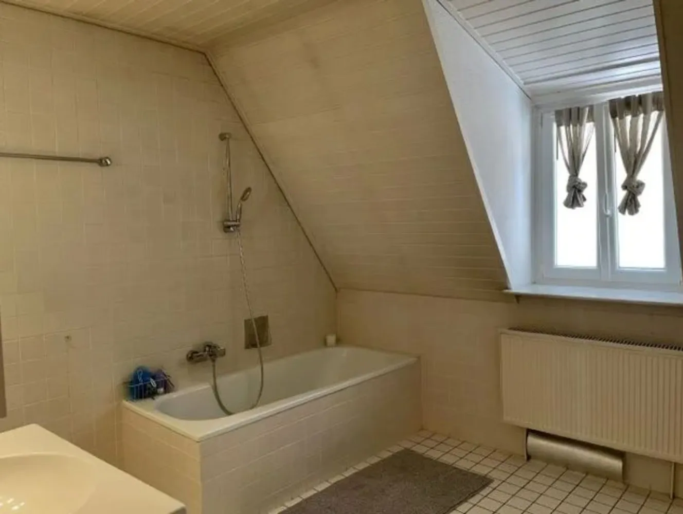 4 Zimmer Wohnung mit 105 m² in Nürnberg – Bild 6