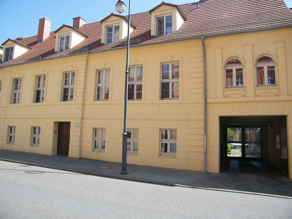 3 Zimmer Wohnung mit 106 m² in Brandenburg an der Havel – Bild 2