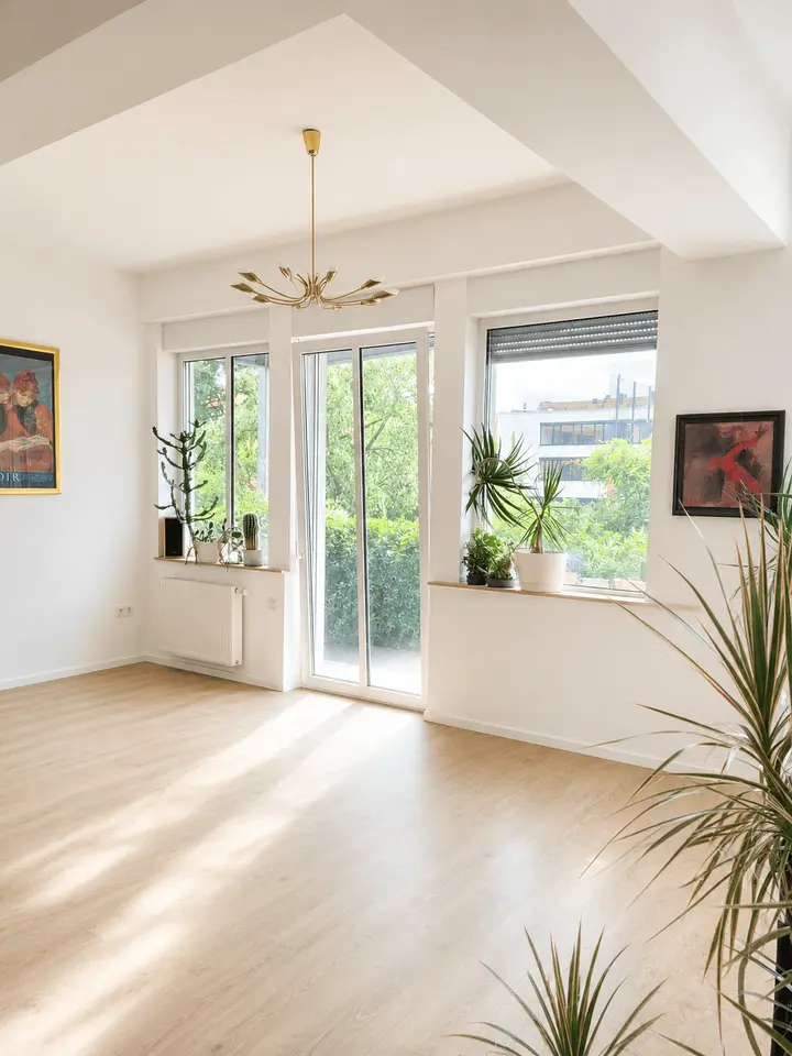 6 Zimmer Wohnung mit 130 m² in Nürnberg – Bild 1
