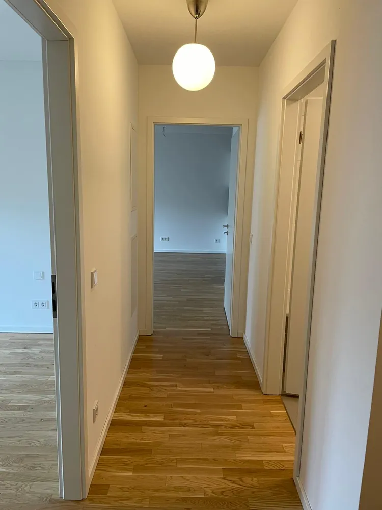 2 room apartment with 68 m² in Frankfurt am Main – Photo 4
