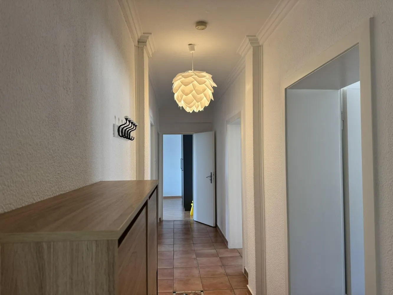 4 Zimmer Wohnung mit 95 m² in Düsseldorf – Bild 3