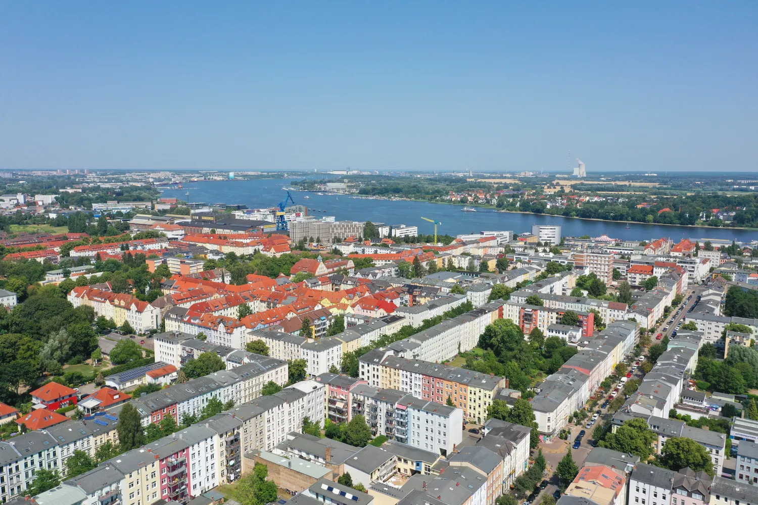 2 Zimmer Wohnung mit 40 m² in Rostock – Bild 1