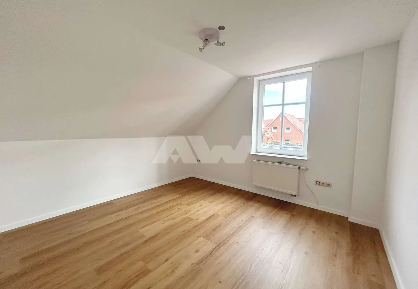 5 Zimmer Haus mit 165 m² in Norden – Bild 1