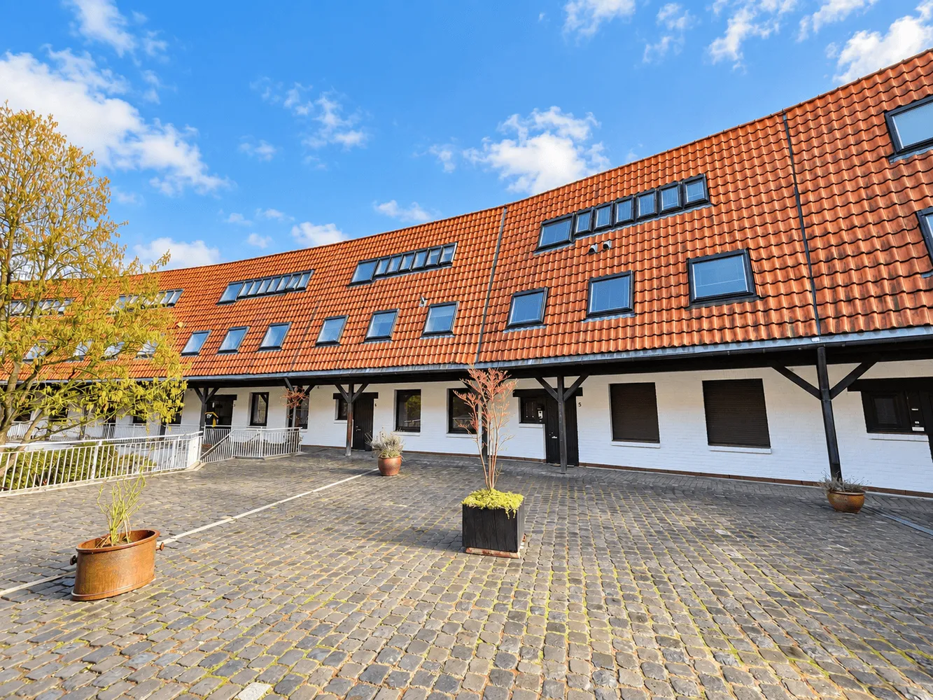 2 Zimmer Wohnung mit 58 m² in Düsseldorf – Bild 2