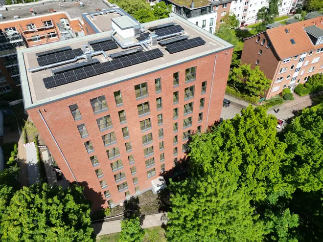 2 Zimmer Wohnung mit 75 m² in Hamburg – Bild 1