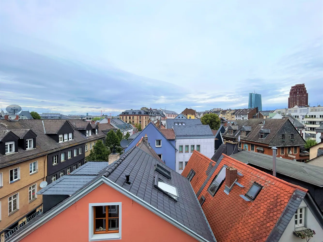 4 room apartment with 102 m² in Frankfurt am Main – Photo 6