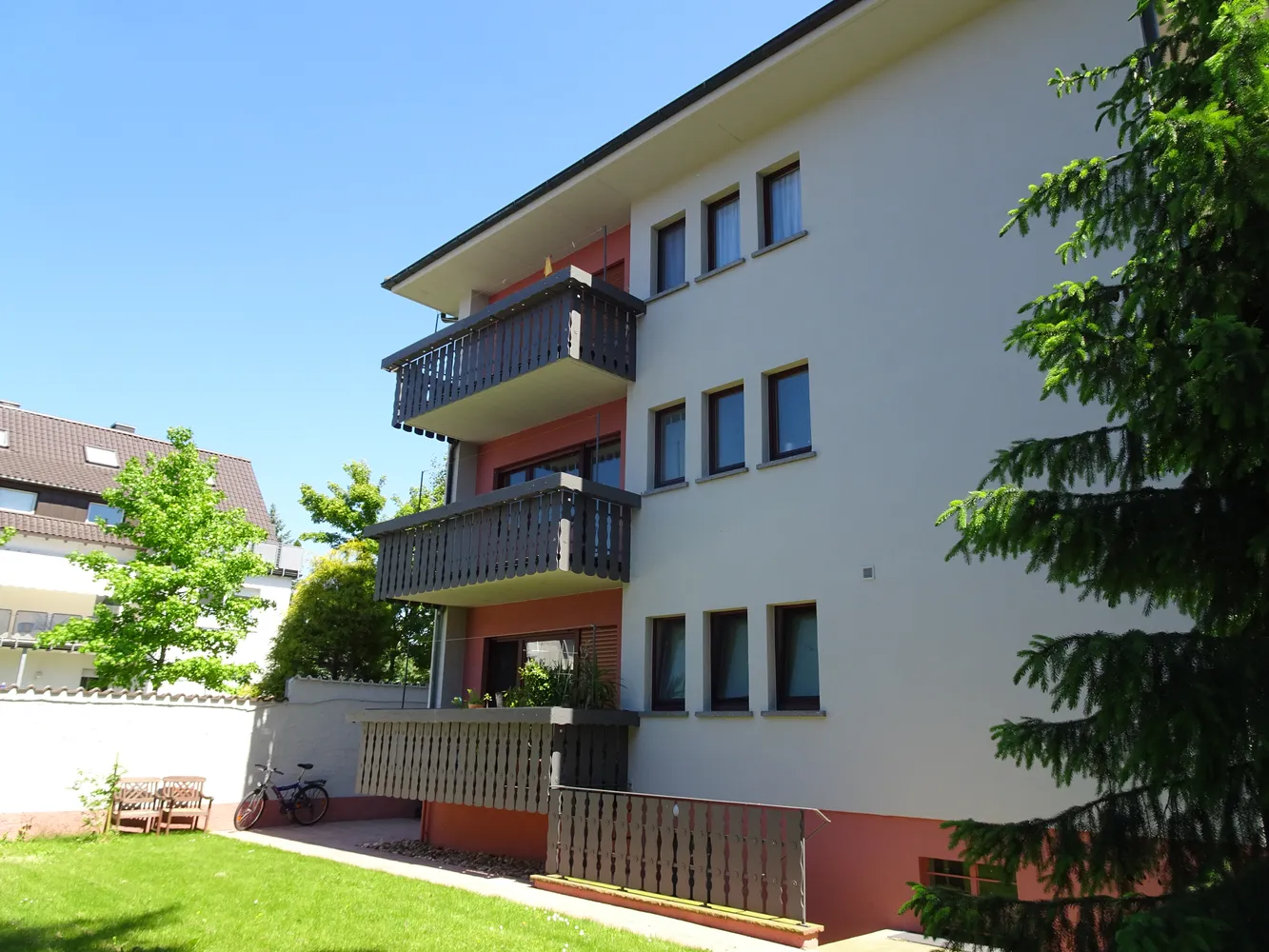 4 Zimmer Wohnung mit 107 m² in Ettlingen – Bild 3