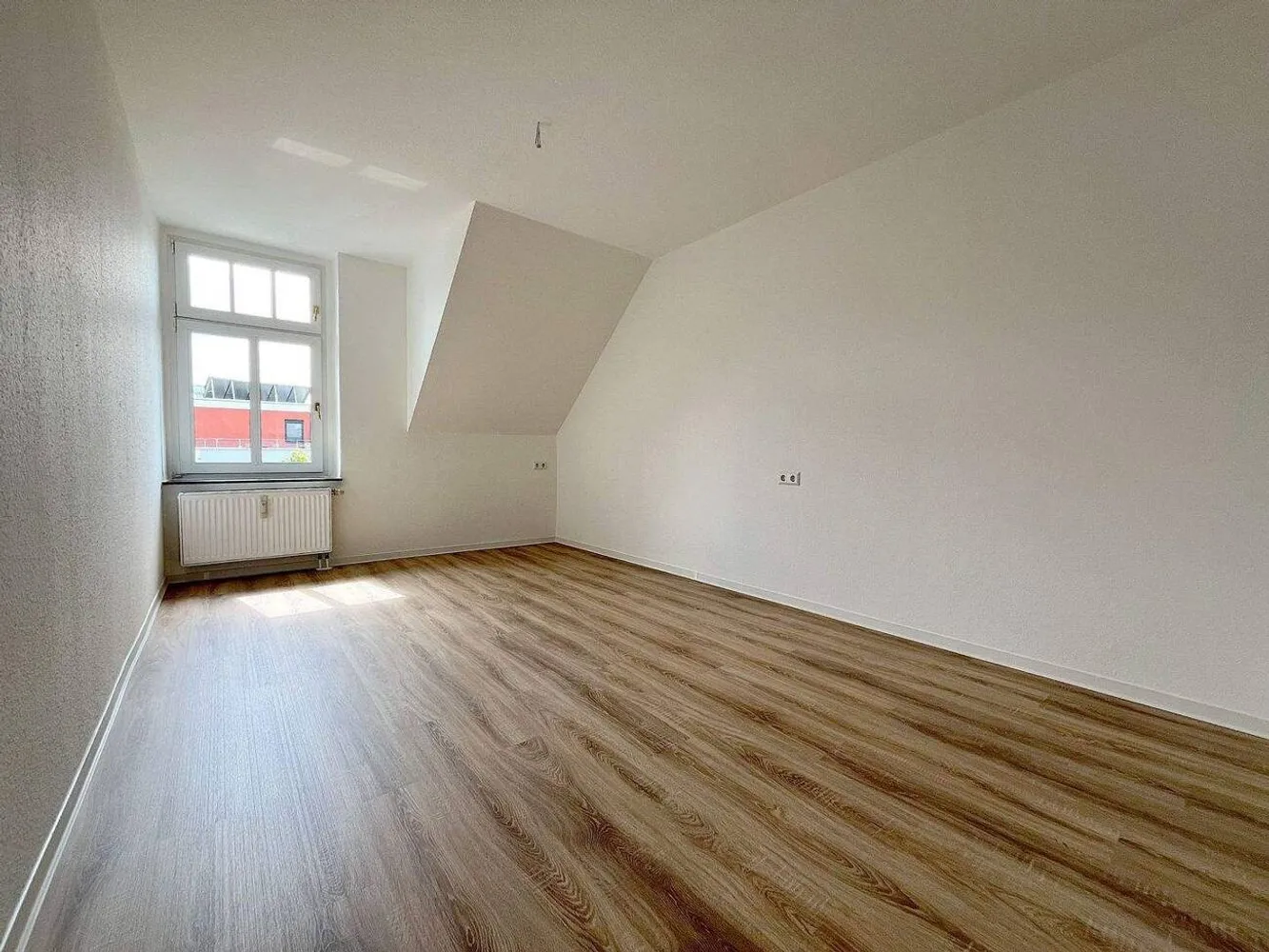 2 room apartment with 65 m² in Chemnitz – Photo 3