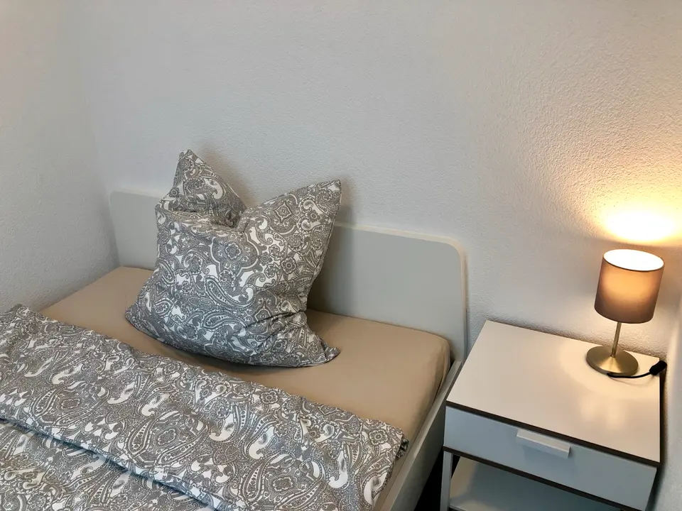 Shared room with 20 m² in Stuttgart – Photo 4