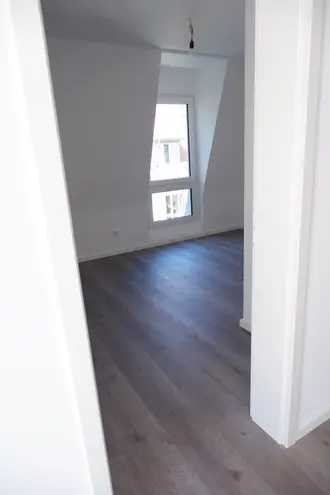 2 Zimmer Wohnung mit 73 m² in München – Bild 6