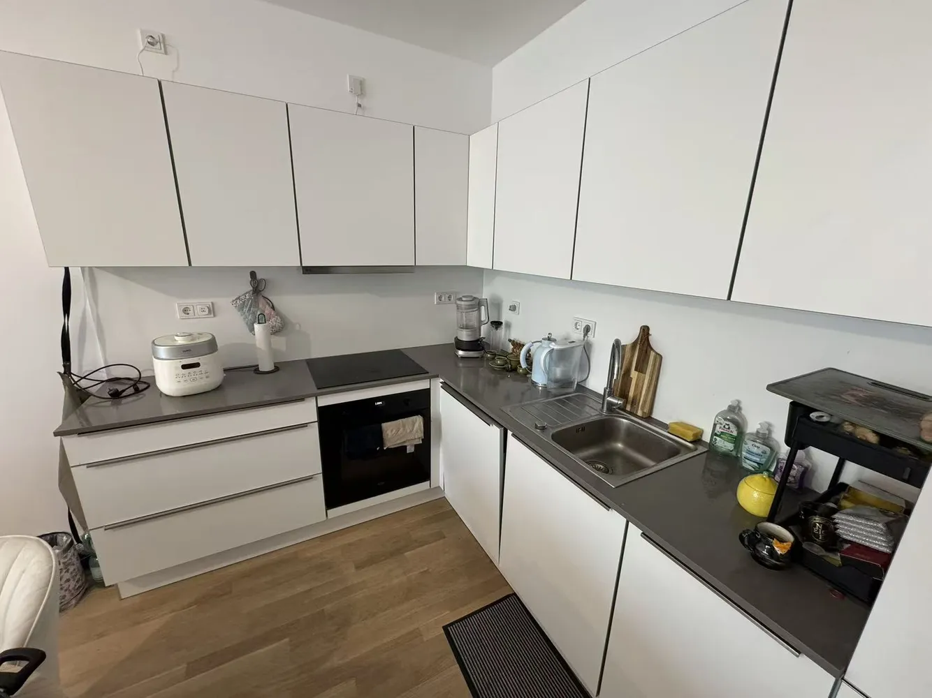 3 room apartment with 90 m² in Düsseldorf – Photo 2